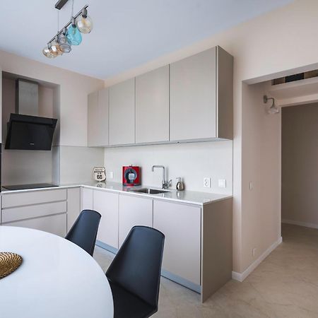 New With The Best View - 2Bd Bright Flat Near Ndk Софія Екстер'єр фото