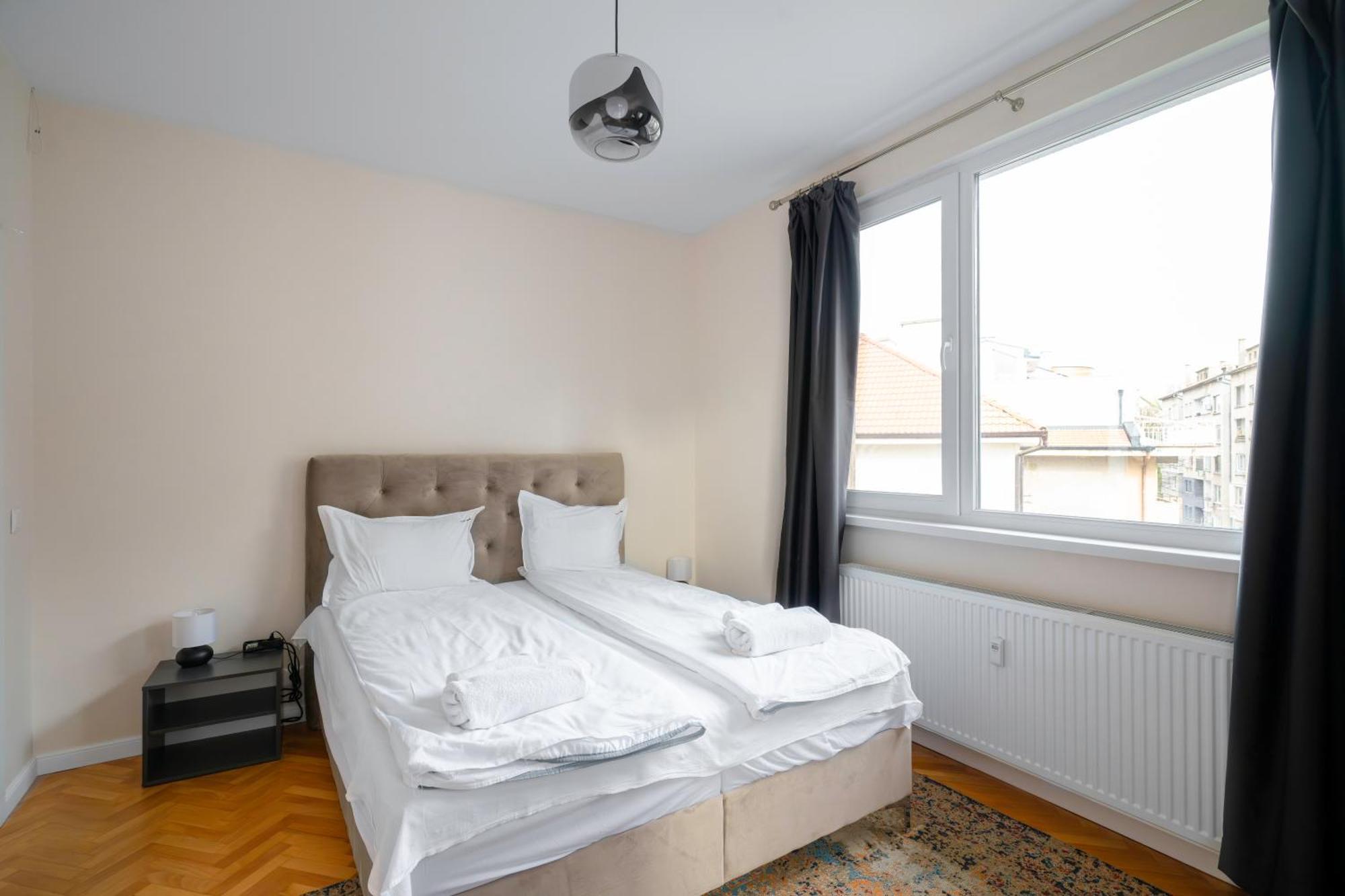 New With The Best View - 2Bd Bright Flat Near Ndk Софія Екстер'єр фото
